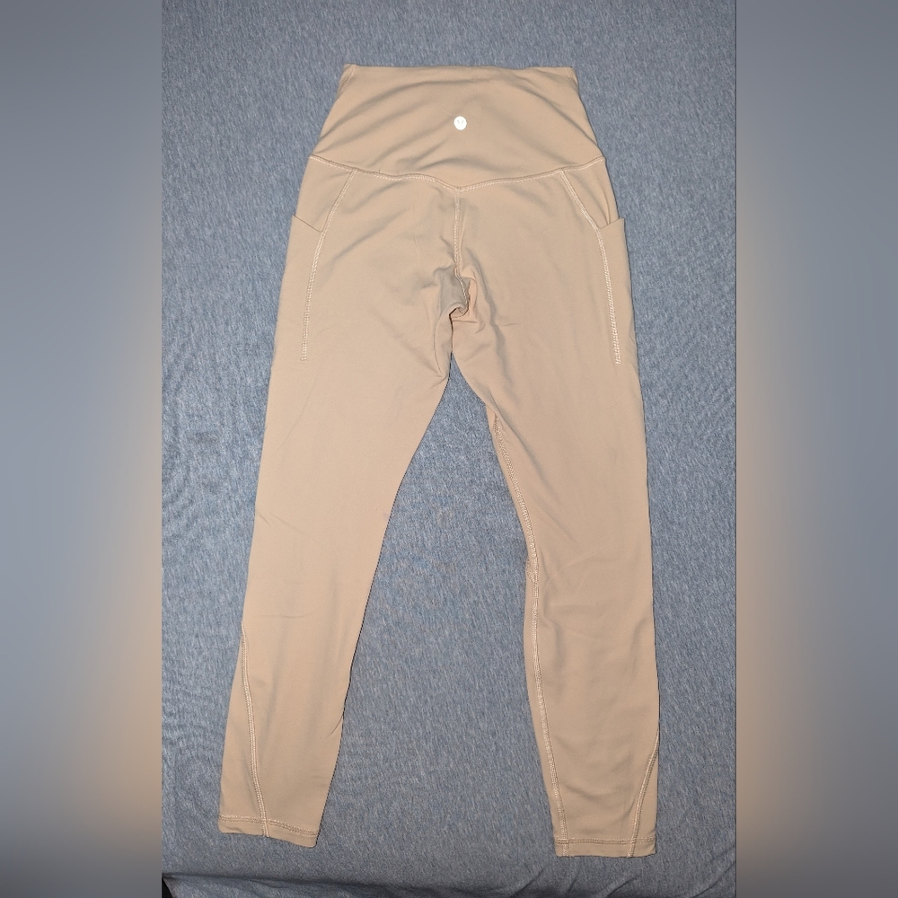 Lululemon Align High-Rise Pant with Pockets 25" in Prosecco - Picture 4 of 12